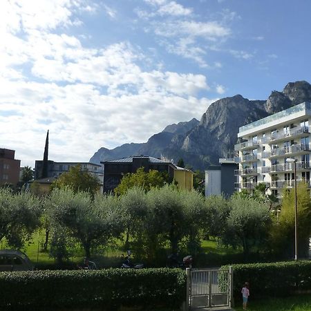 Appartamento Lombardi Riva del Garda Exterior foto