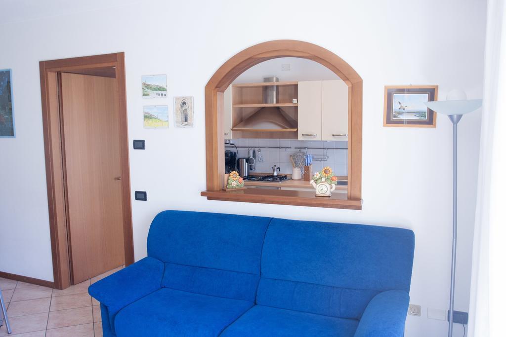 Appartamento Lombardi Riva del Garda Cameră foto